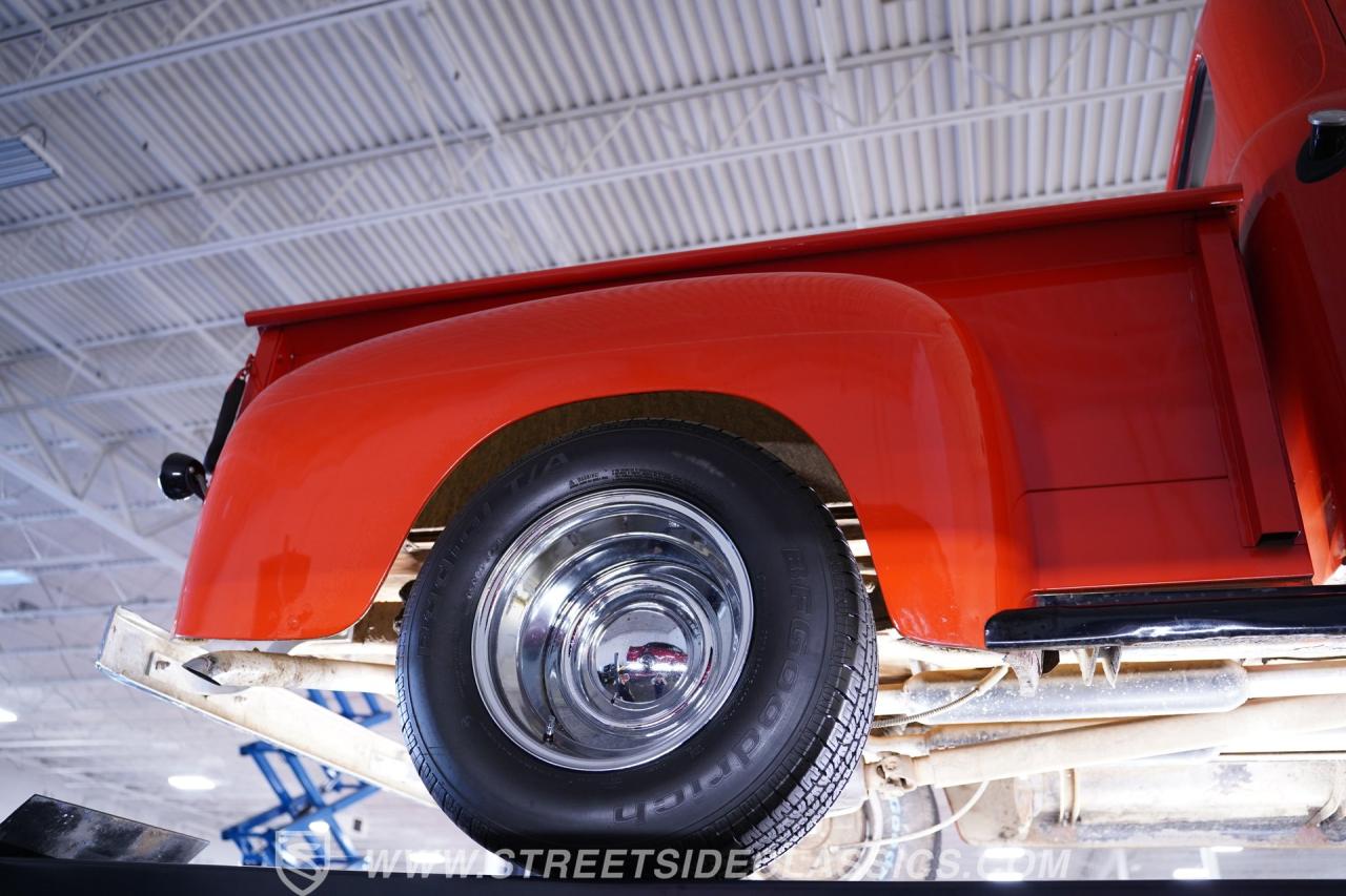 1952 Ford F-1