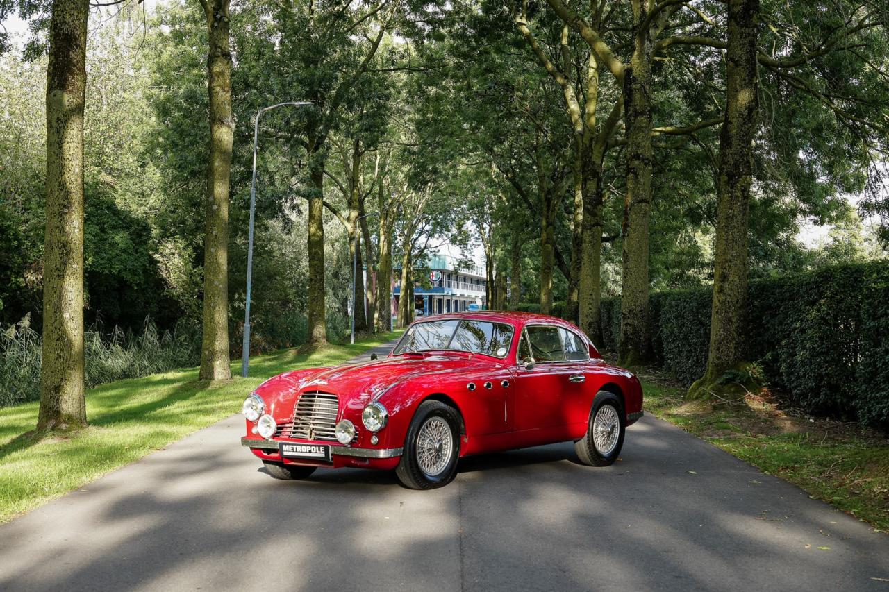 1953 Aston Martin DB2 coupe