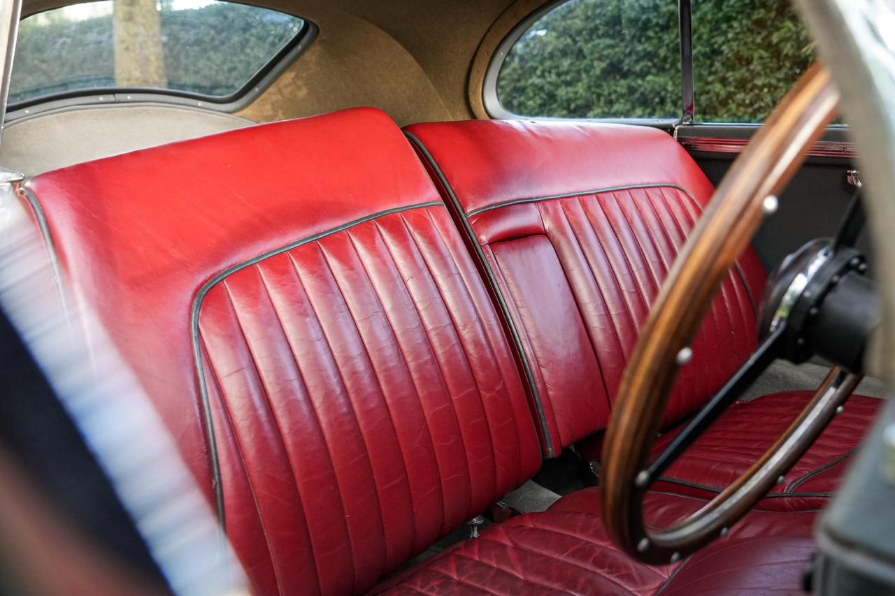 1953 Aston Martin DB2 coupe