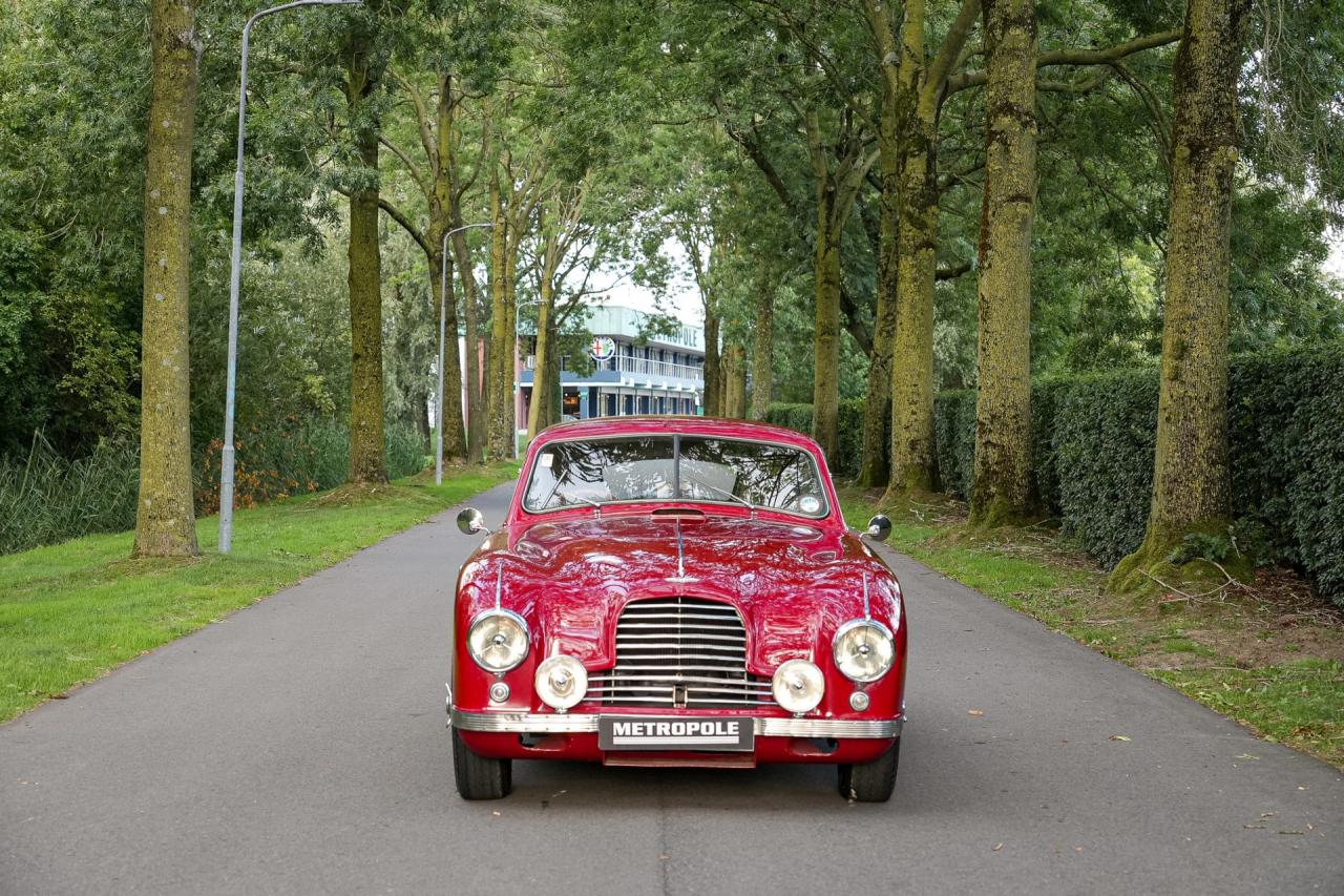 1953 Aston Martin DB2 coupe