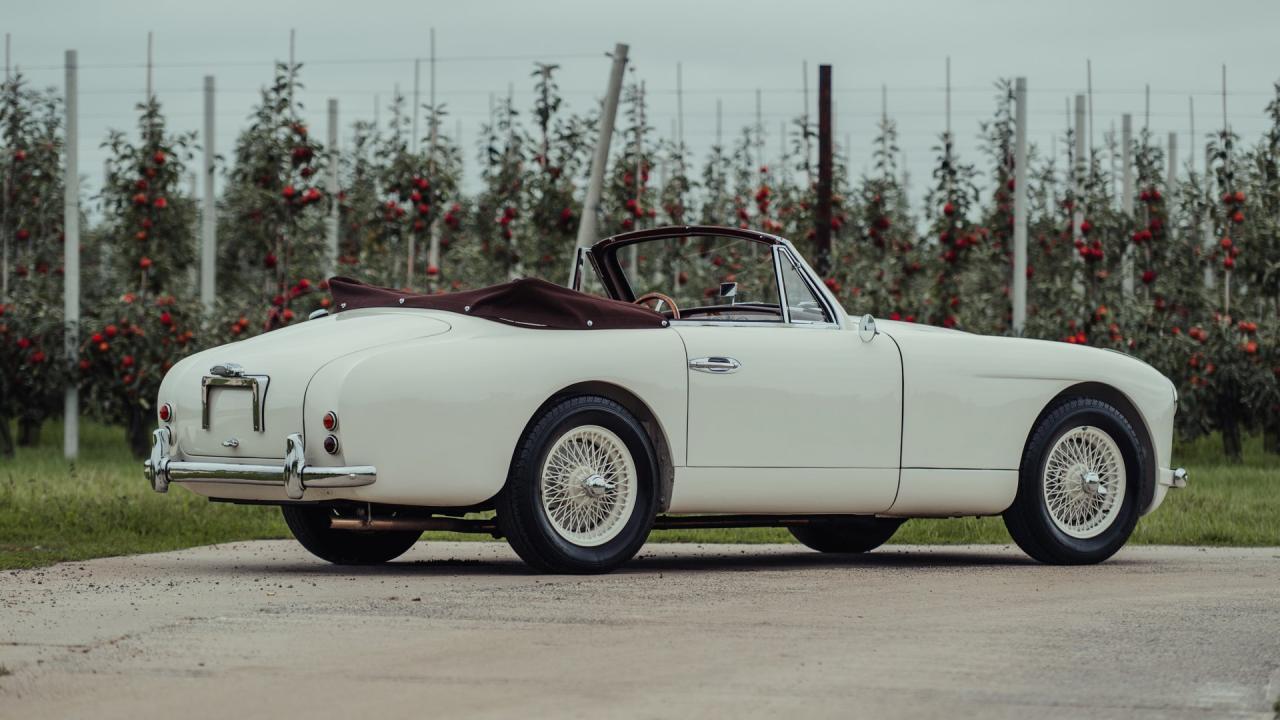 1954 Aston Martin DB2/4 Mk I Drophead Coupe