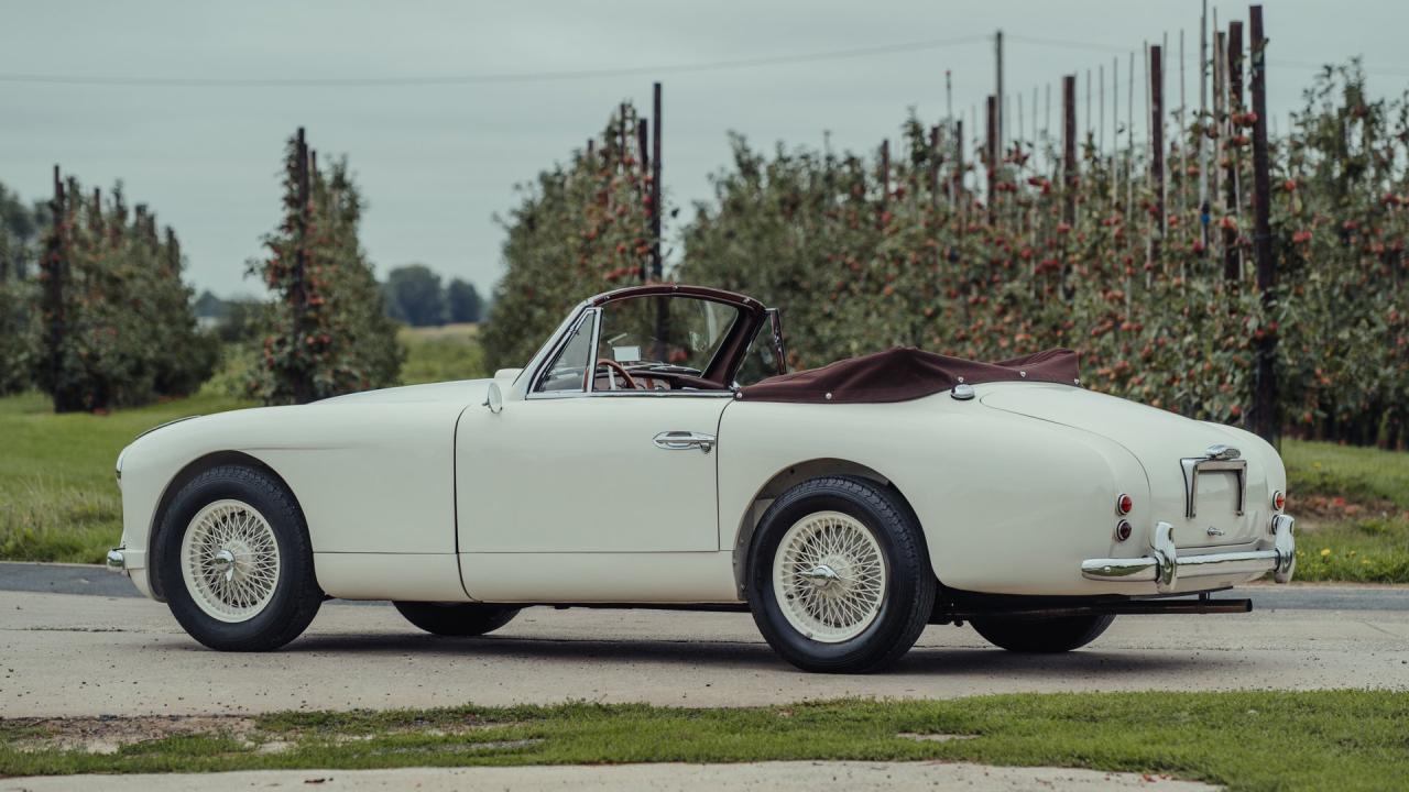 1954 Aston Martin DB2/4 Mk I Drophead Coupe
