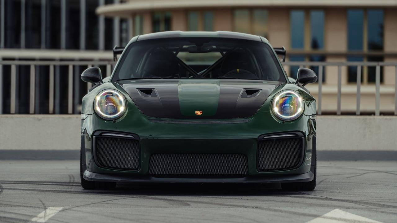 2018 Porsche 911 GT2 RS Weissach Package Clubsport