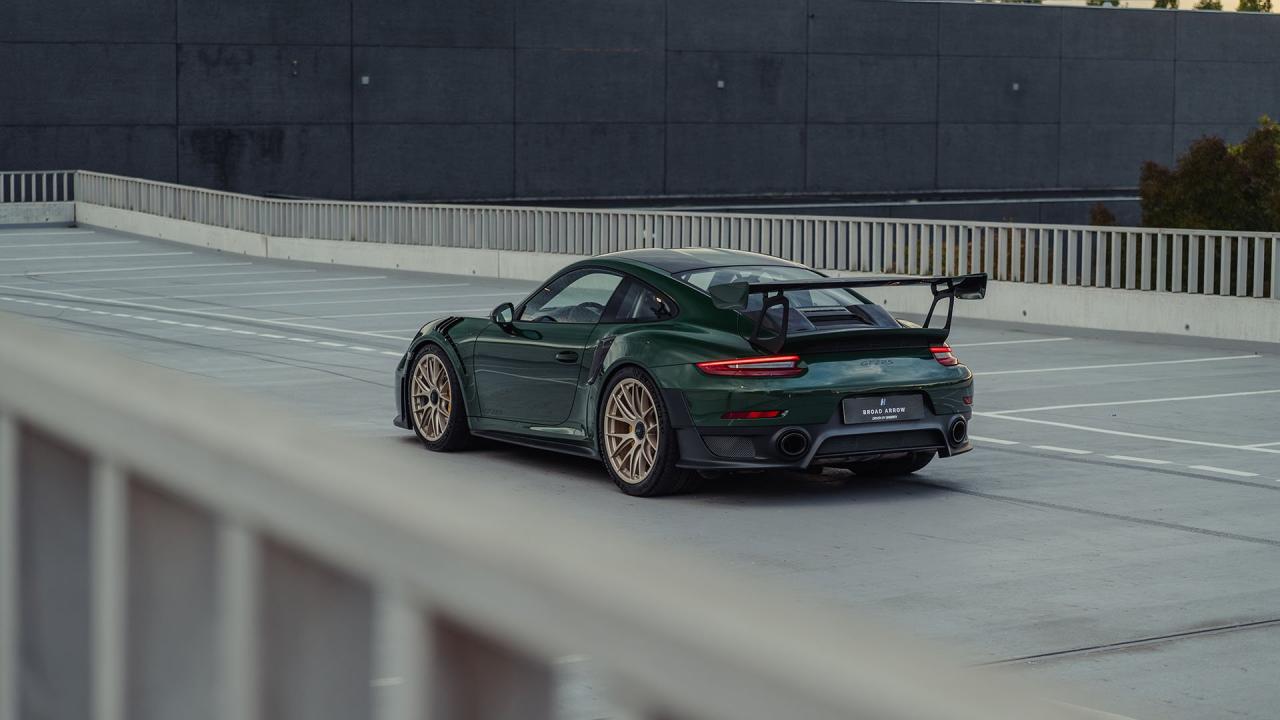 2018 Porsche 911 GT2 RS Weissach Package Clubsport