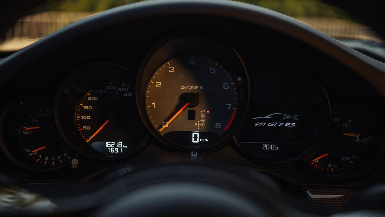 2018 Porsche 911 GT2 RS Weissach Package Clubsport