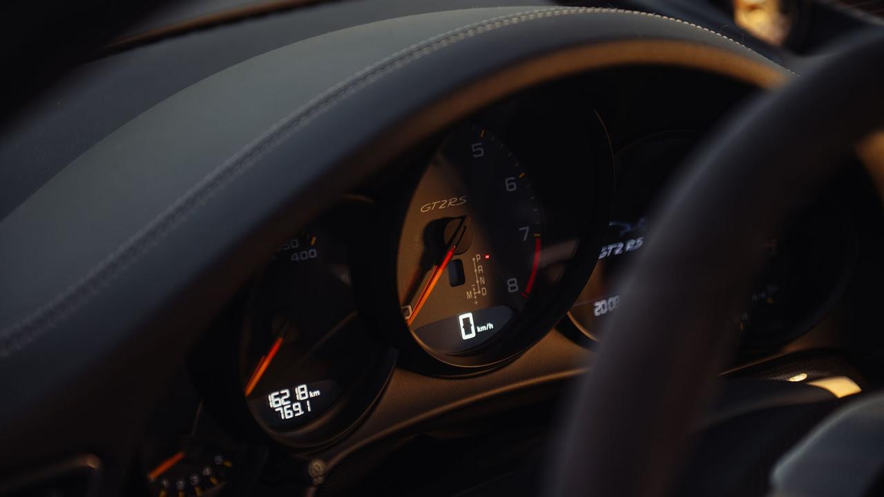 2018 Porsche 911 GT2 RS Weissach Package Clubsport