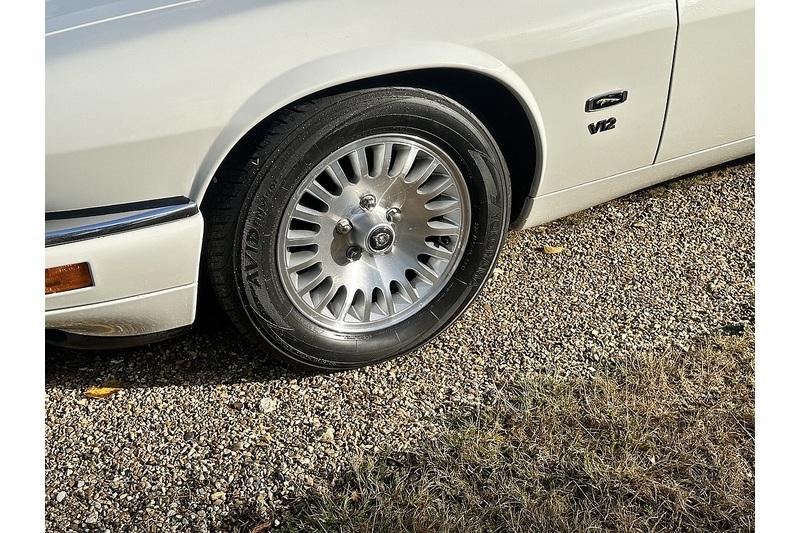 2021 Jaguar XJS