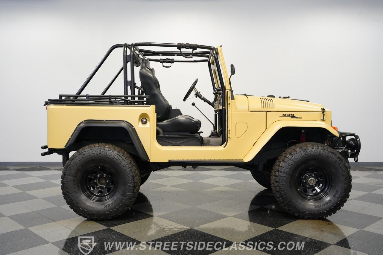 1964 Toyota FJ40 Land Cruiser
