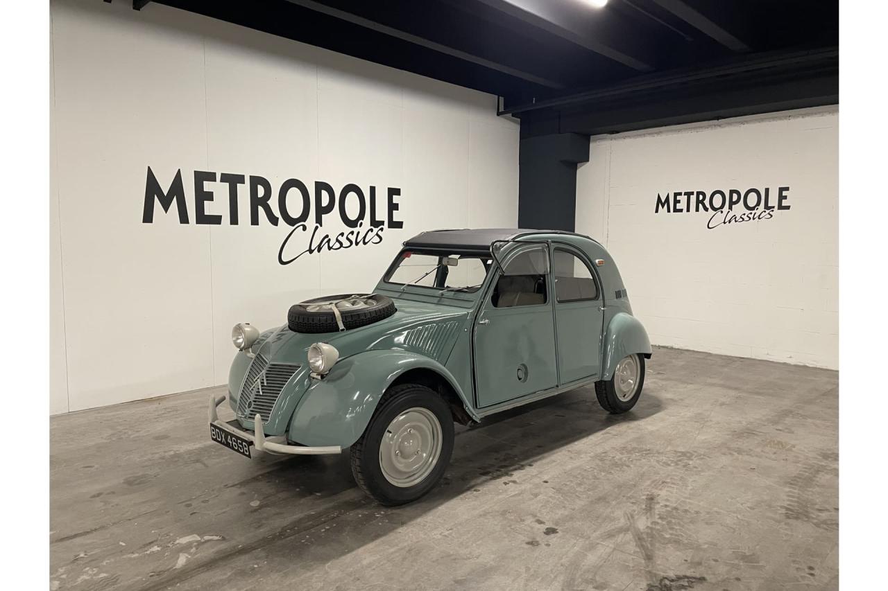 1964 Citro&euml;n Citro&euml;n 2CV Sahara 4x4