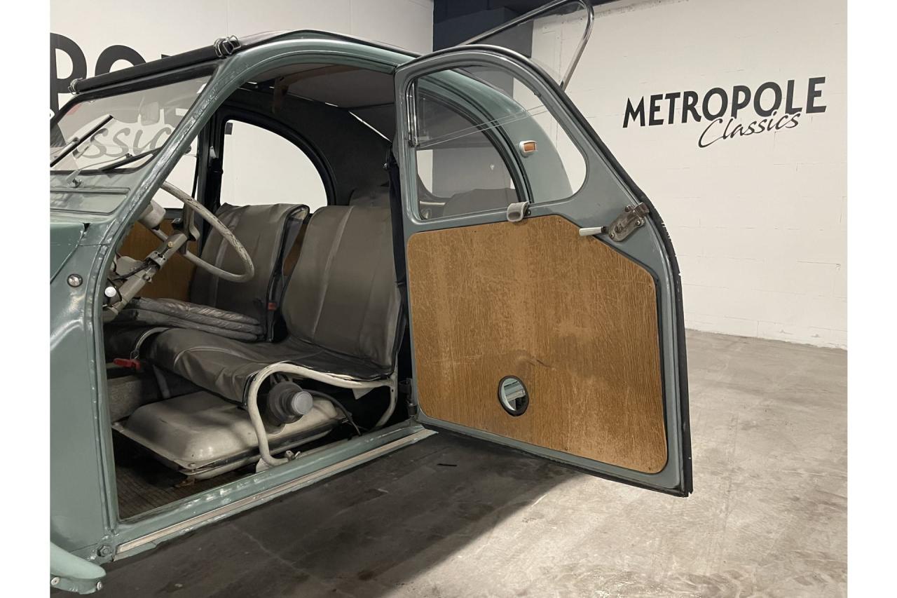 1964 Citro&euml;n Citro&euml;n 2CV Sahara 4x4