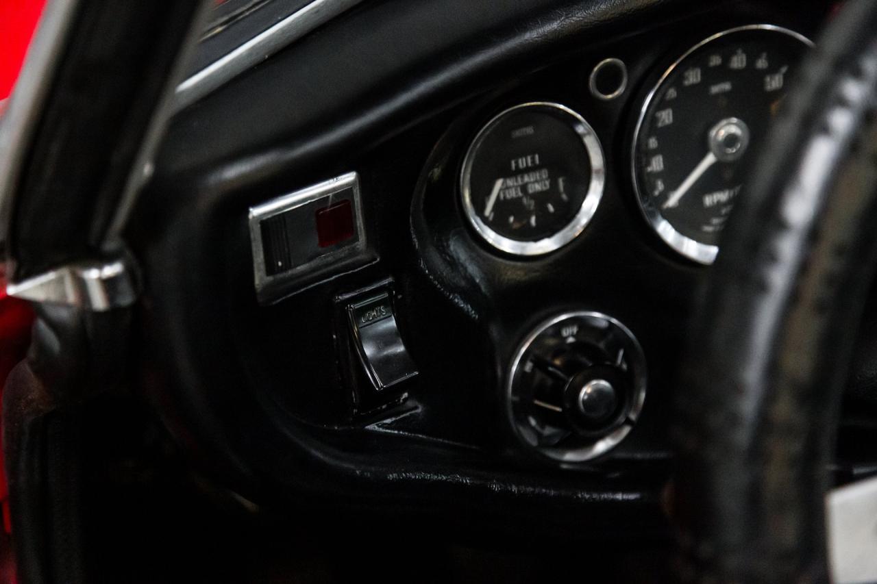 1976 MG B Roadster
