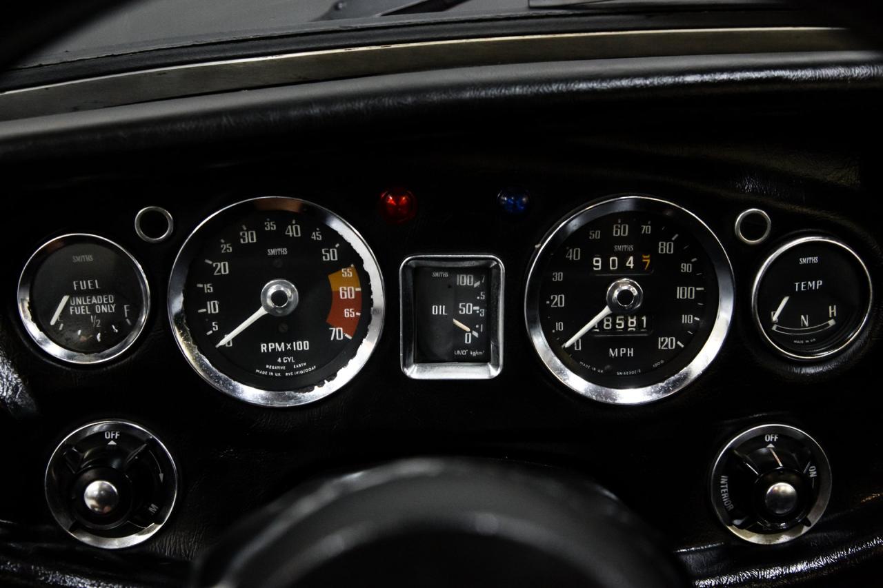 1976 MG B Roadster