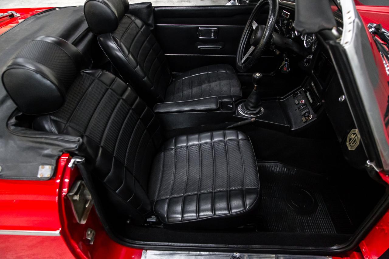 1976 MG B Roadster