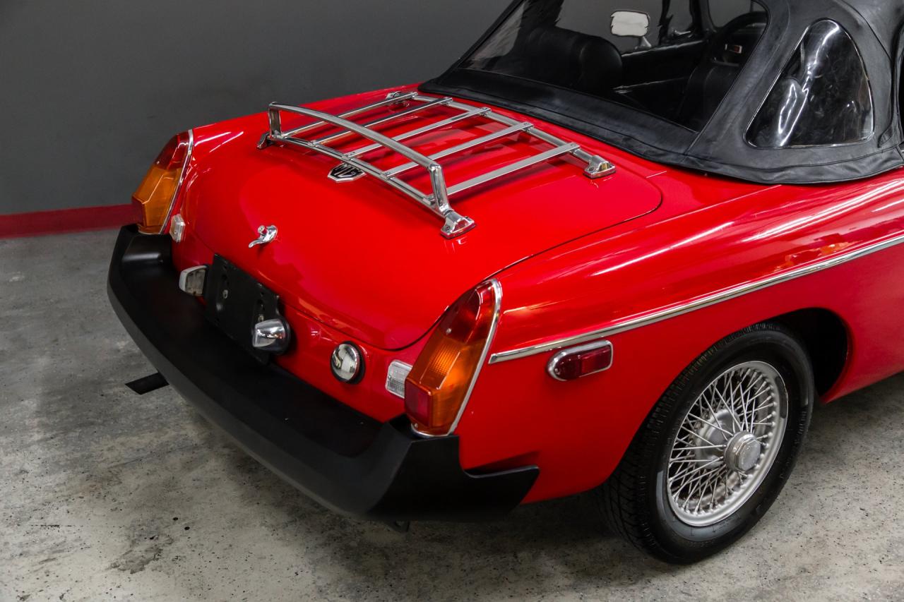 1976 MG B Roadster