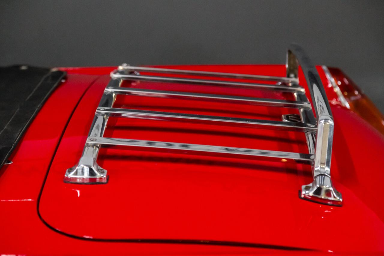 1976 MG B Roadster