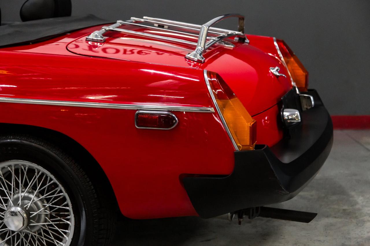 1976 MG B Roadster
