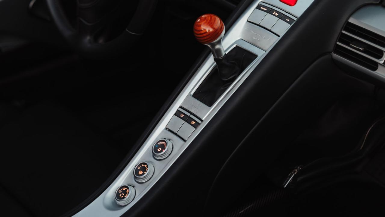 2005 Porsche Carrera GT