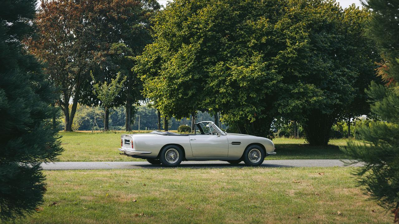 1967 Aston Martin DB6 Volante