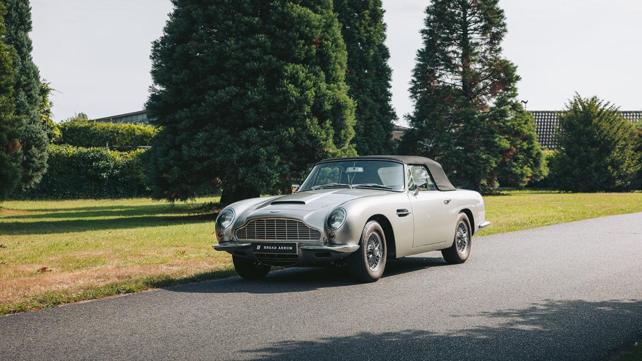 1967 Aston Martin DB6 Volante