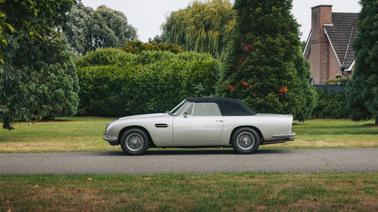 1967 Aston Martin DB6 Volante