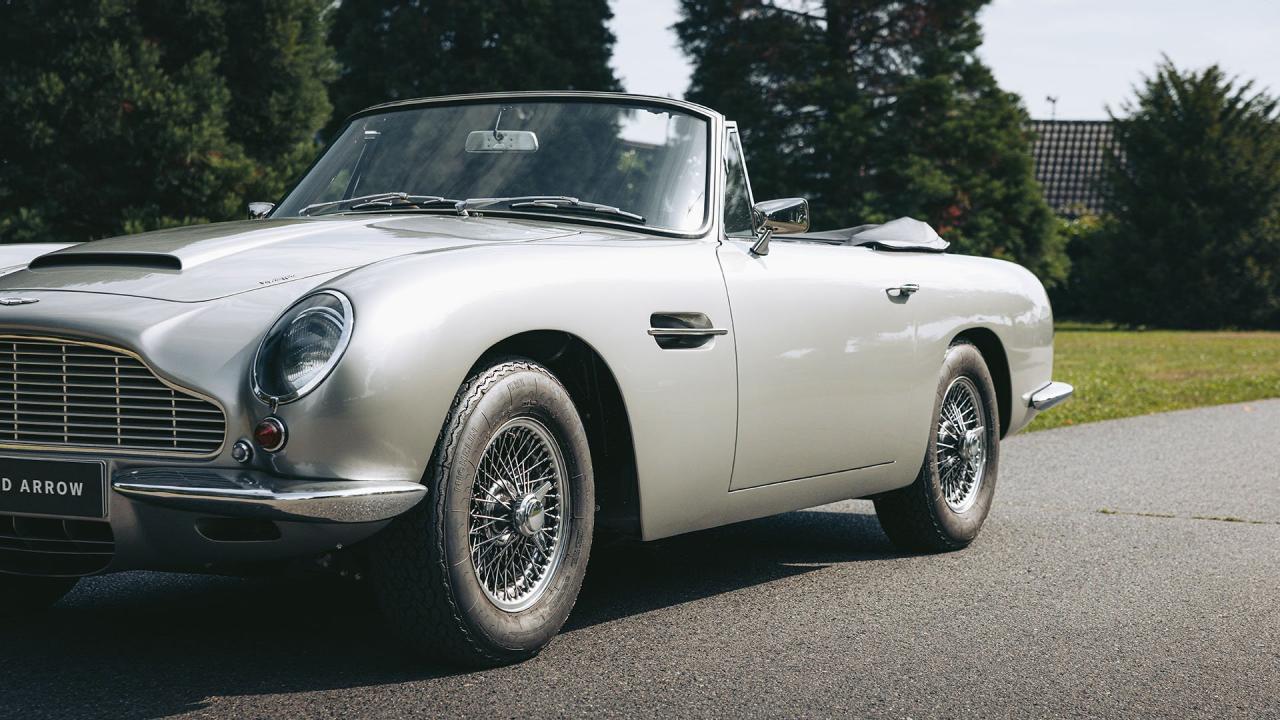 1967 Aston Martin DB6 Volante