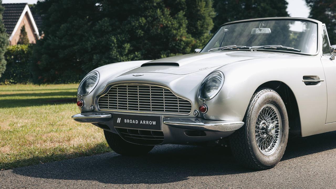 1967 Aston Martin DB6 Volante