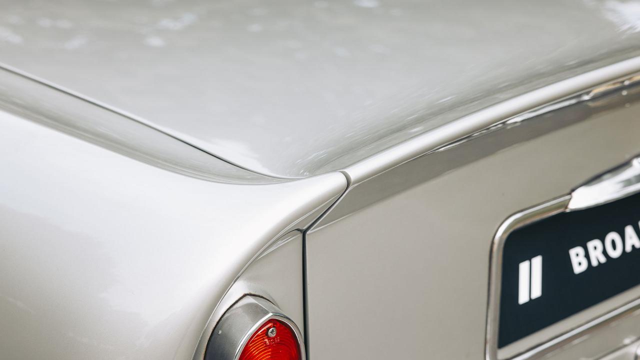 1967 Aston Martin DB6 Volante
