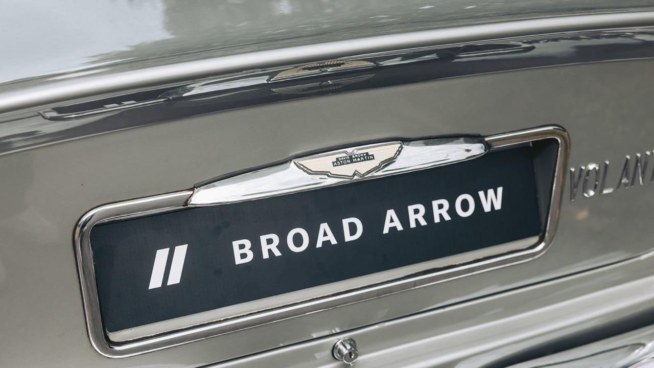 1967 Aston Martin DB6 Volante