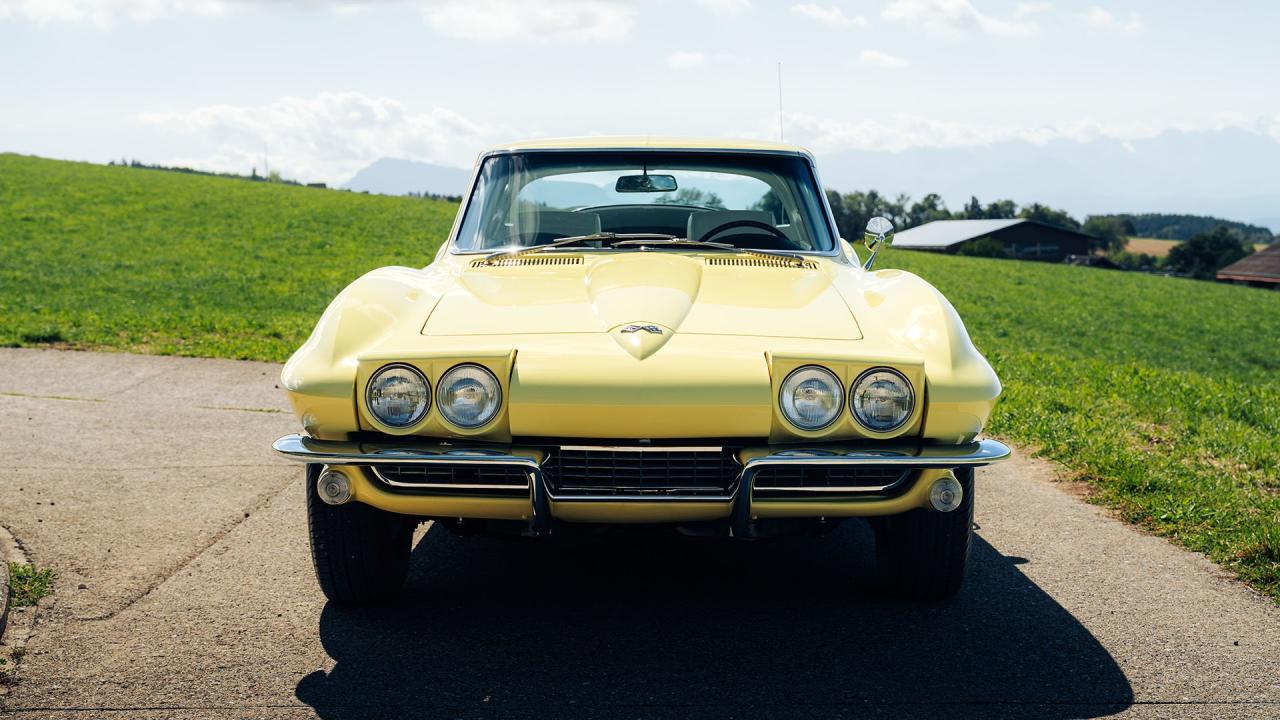 1967 Chevrolet Corvette Sting Ray 327/300 Coupe