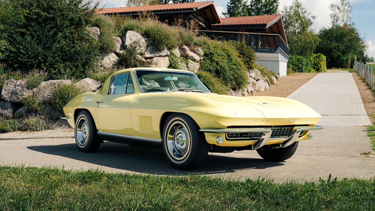 1967 Chevrolet Corvette Sting Ray 327/300 Coupe
