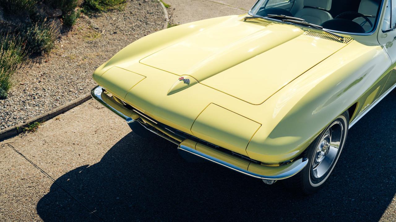 1967 Chevrolet Corvette Sting Ray 327/300 Coupe