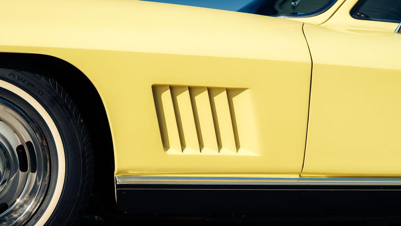 1967 Chevrolet Corvette Sting Ray 327/300 Coupe