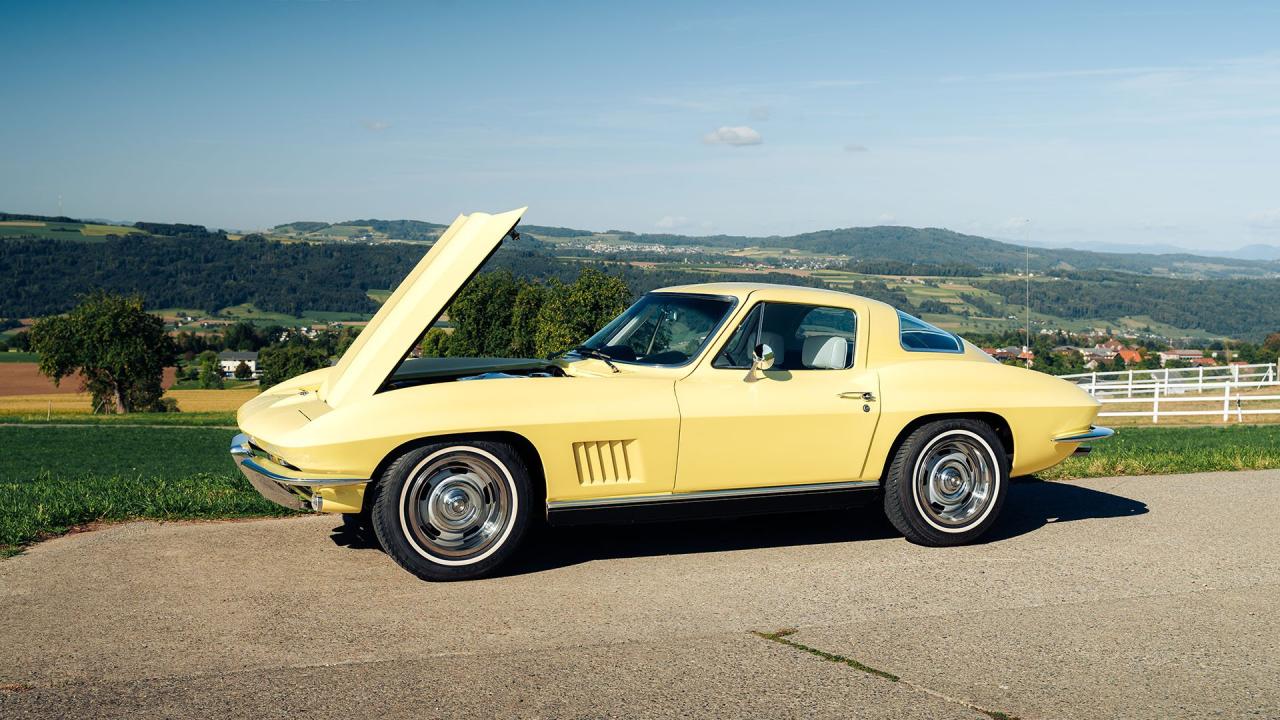 1967 Chevrolet Corvette Sting Ray 327/300 Coupe