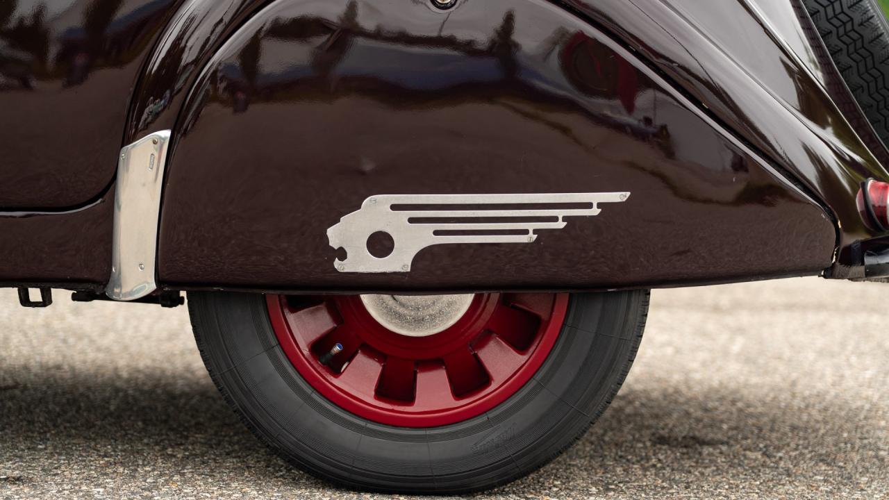 1939 Peugeot 202 Berline Luxe
