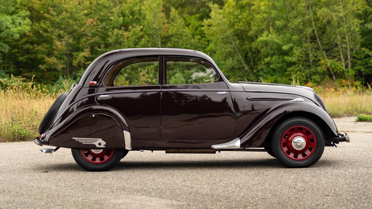 1939 Peugeot 202 Berline Luxe