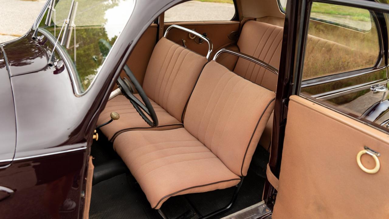 1939 Peugeot 202 Berline Luxe