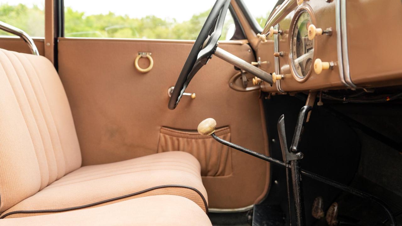 1939 Peugeot 202 Berline Luxe