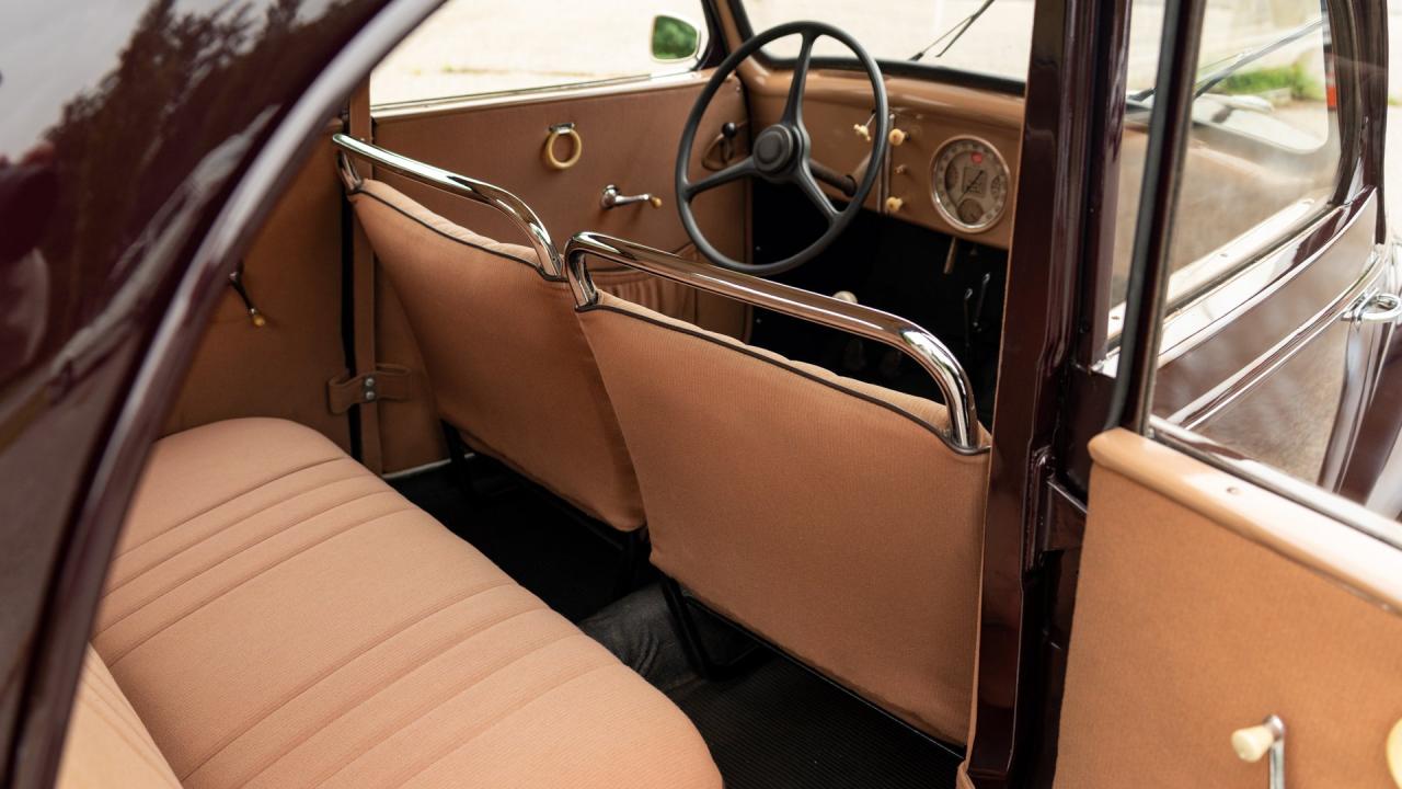 1939 Peugeot 202 Berline Luxe