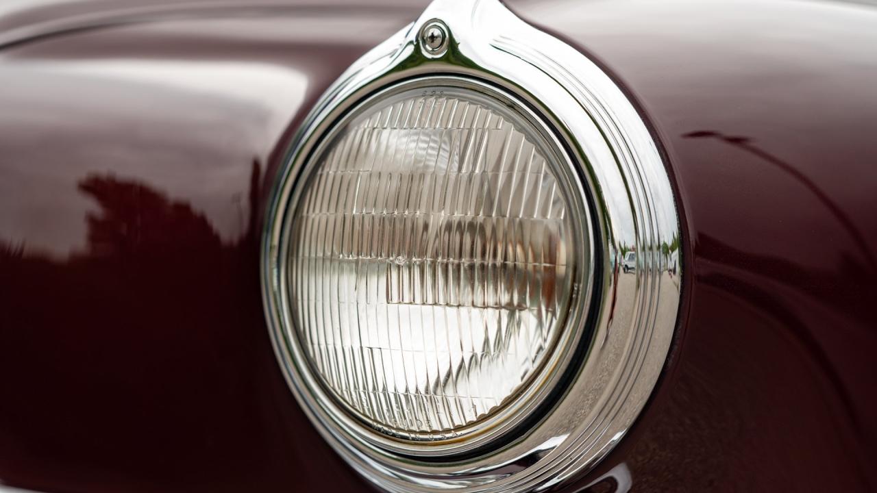 1946 Pontiac Eight De Luxe Streamliner Station Wagon