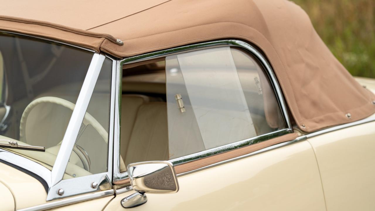 1954 Sunbeam Alpine MKI Sports Roadster