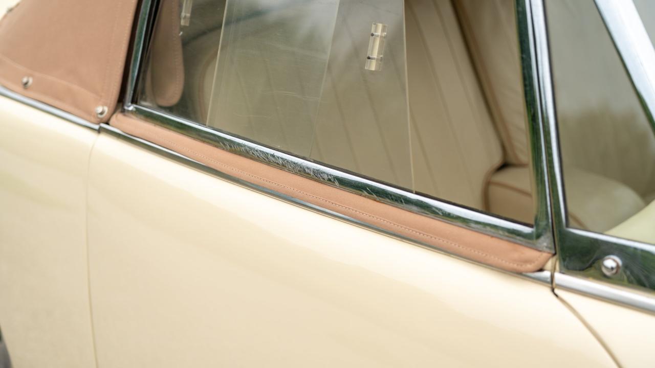1954 Sunbeam Alpine MKI Sports Roadster
