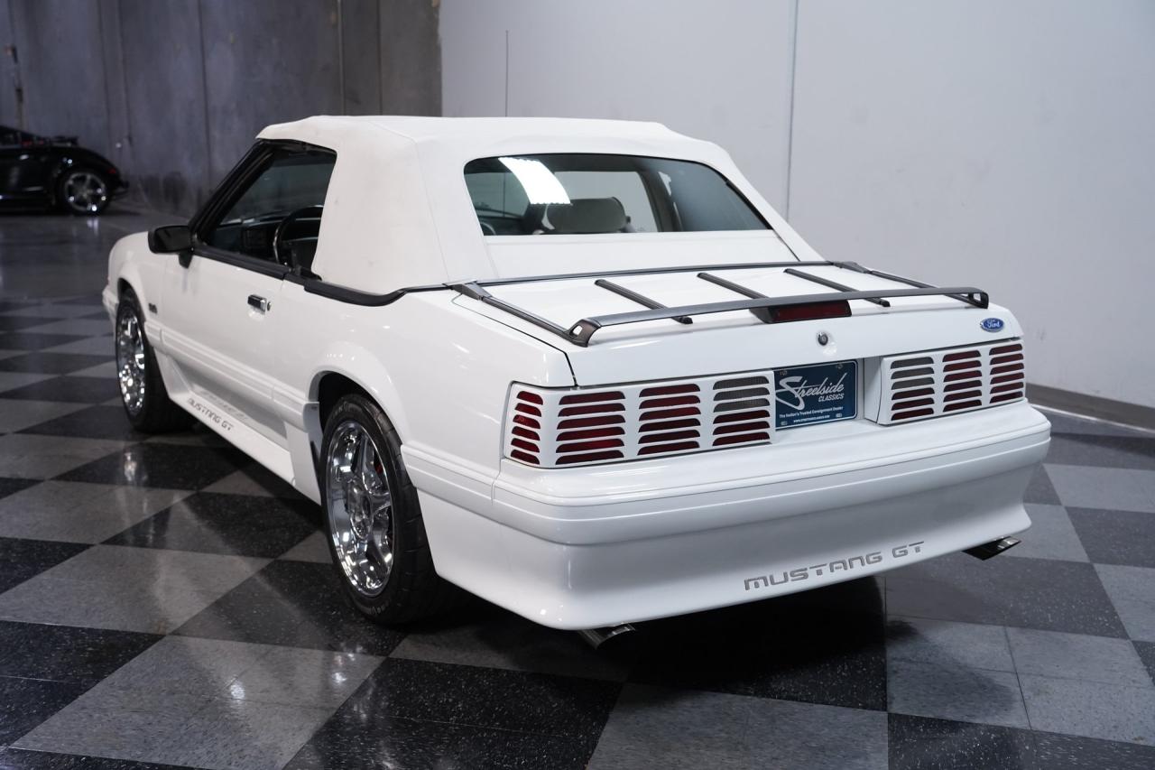 1993 Ford Mustang GT Convertible