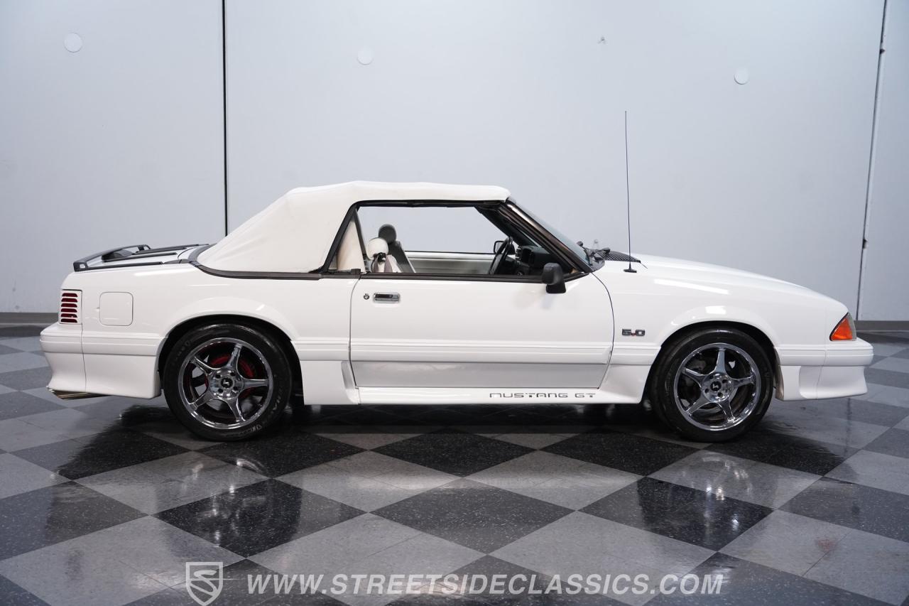 1993 Ford Mustang GT Convertible