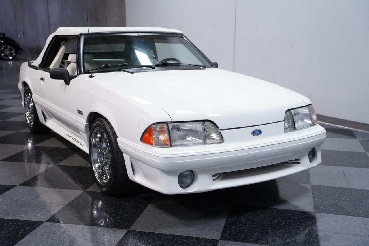 1993 Ford Mustang GT Convertible