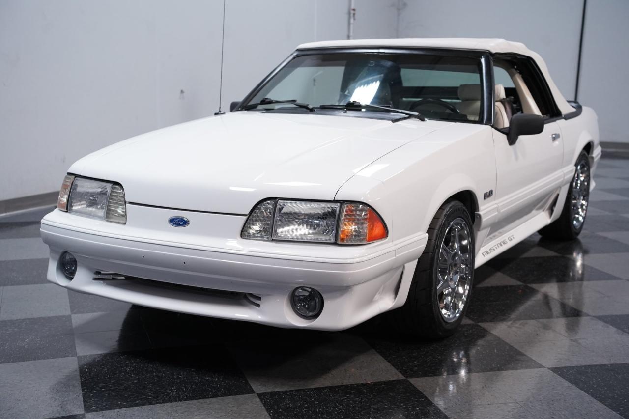 1993 Ford Mustang GT Convertible