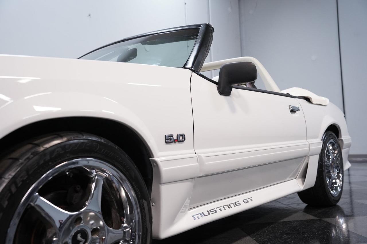 1993 Ford Mustang GT Convertible