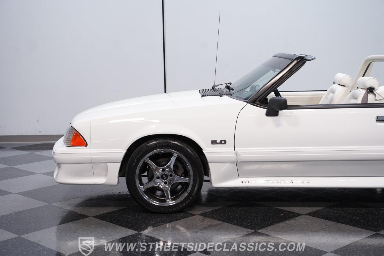 1993 Ford Mustang GT Convertible