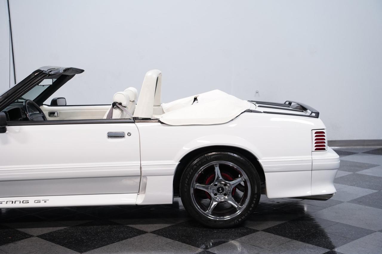 1993 Ford Mustang GT Convertible