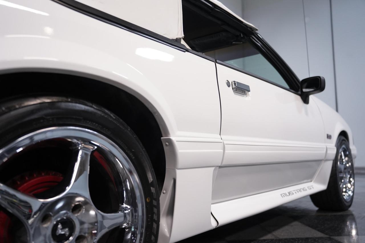 1993 Ford Mustang GT Convertible