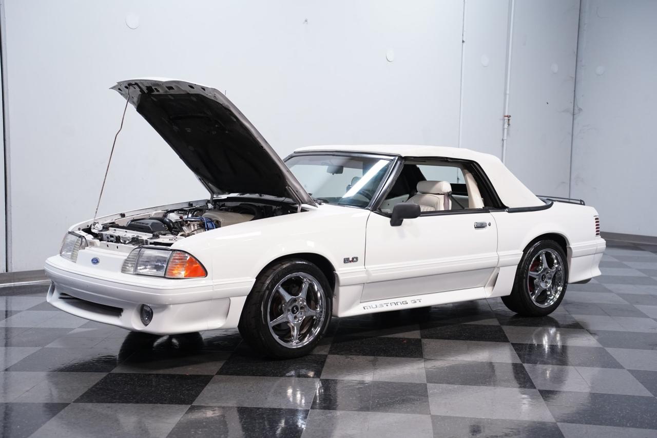 1993 Ford Mustang GT Convertible